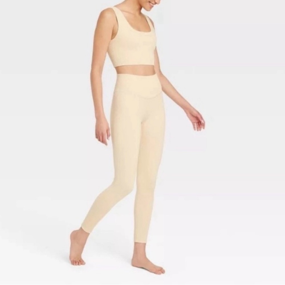 NWT JoyLab Women’s High Rise Textured 7/8 Leggings